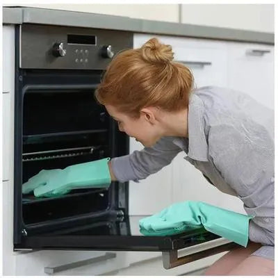 Umar Mart premium silicone dish washing gloves for kitchen cleaning, showing the textured silicone surface and flexible fit.